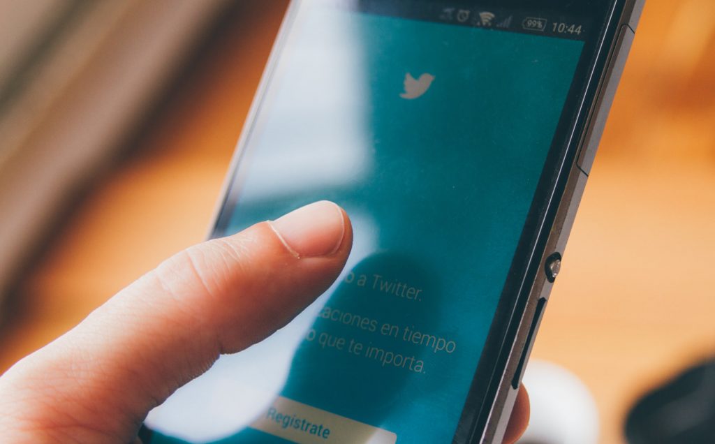 Twitter can Detect Crime up to an Hour faster than Police