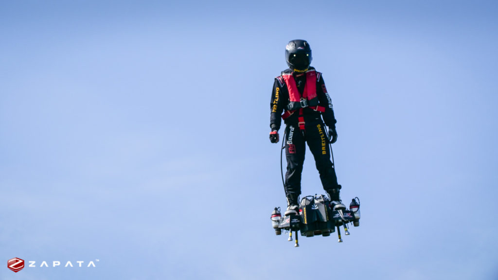 Future Sports : Riding the Jet Powered FlyBoard Air ( Video )